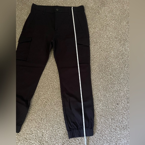 Levi’s Black Tapered Cargo Pants - Picture 5 of 6